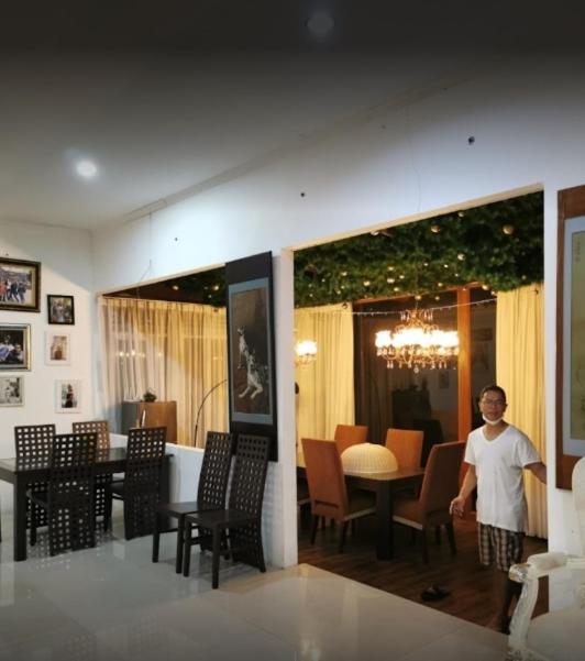 Villa Chacha At Macarena, Megamendung Exterior photo